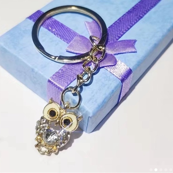Life’s a hoot! Keychain and bag charm - Picture 3 of 4
